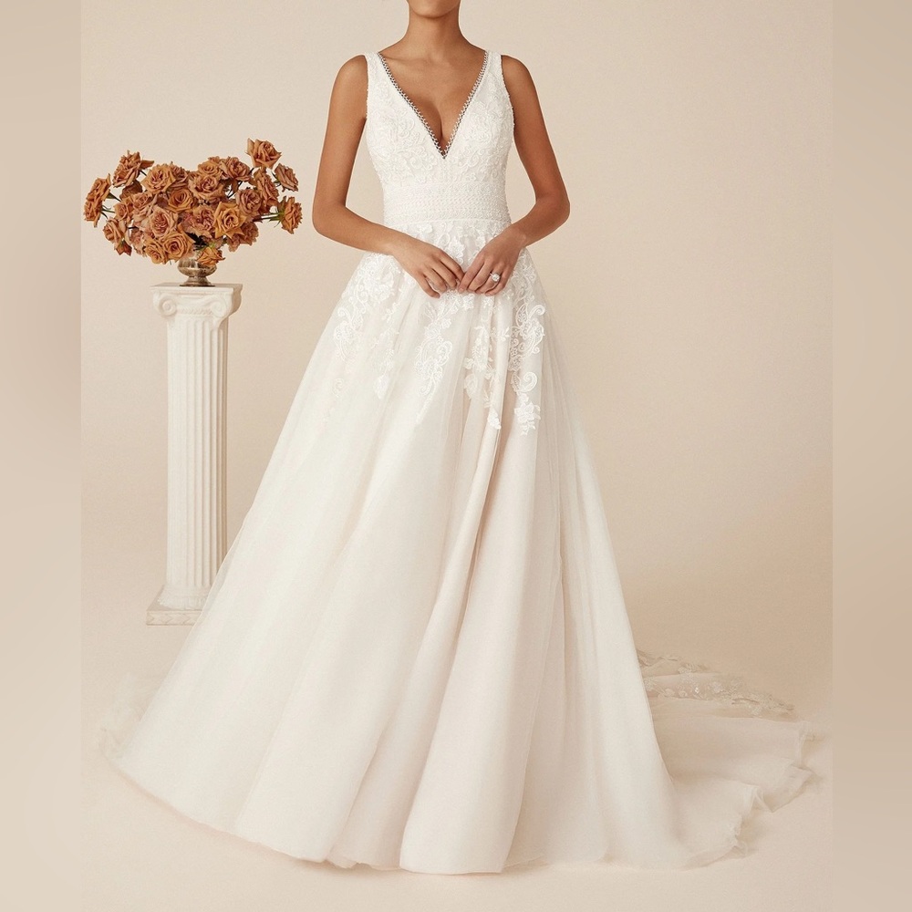 Justin Alexander Wedding Dress